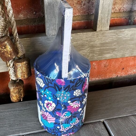 VERY BRADLEY
BLOOM AND berry desk notepad n pen pencil holder NWT - Picture 7 of 8